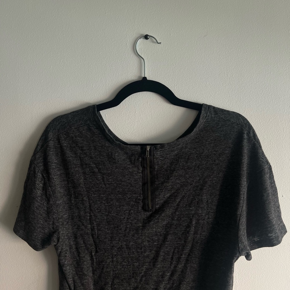 Tshirt Dress with Zipper Back